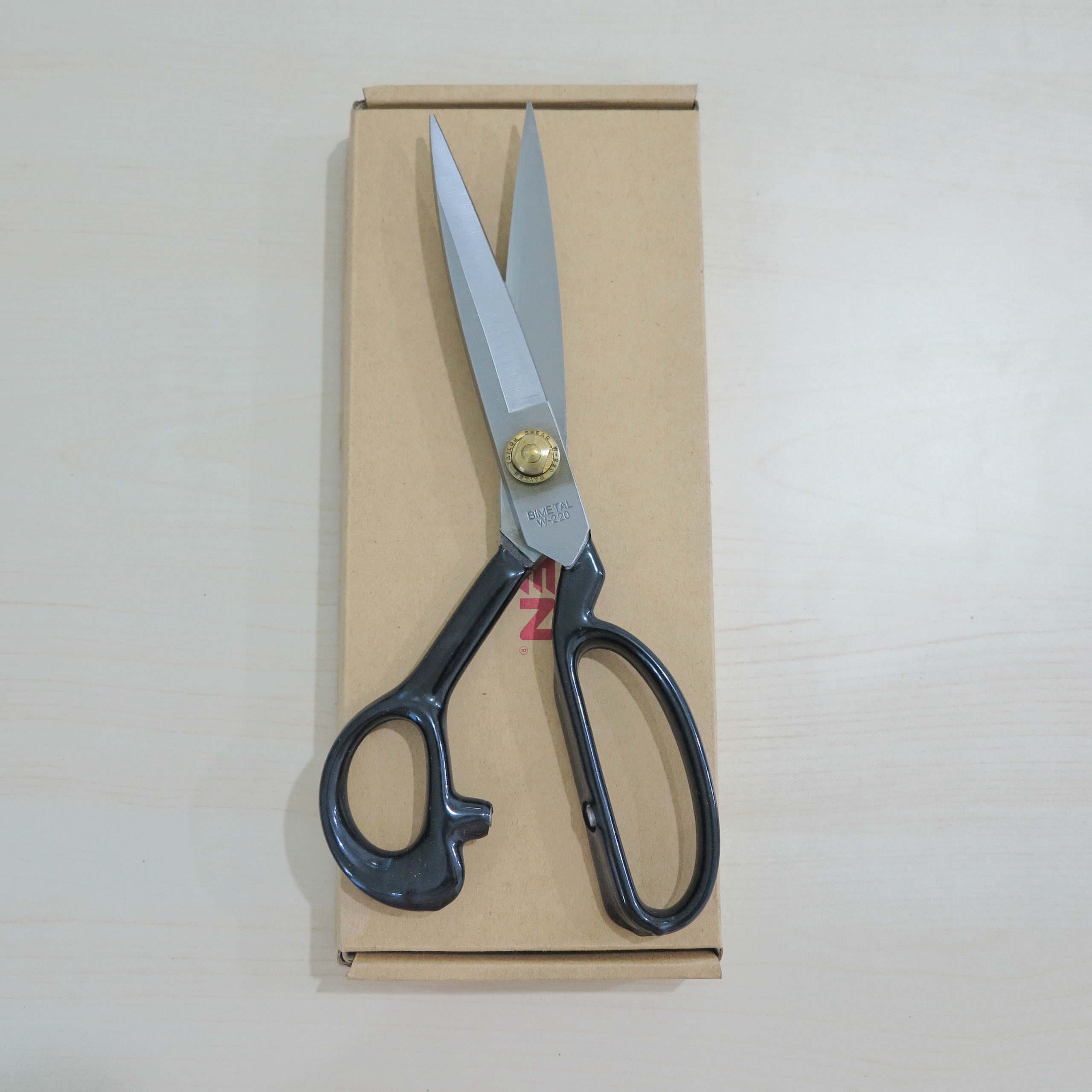 GUNTING WAYKEN TC-W220 8 Inch (3) GUNTING POTONG BAHAN KAIN WAYKEN TC-W220 / TC W220 8" HIGH SPEED STEEL