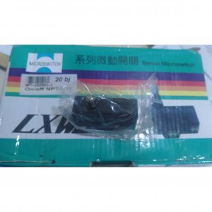 SWITCH / SAKLAR ON OFF MESIN JAHIT KARUNG LXW5-11D