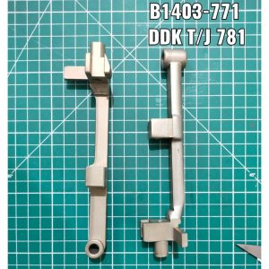 B1403-771 DUDUKAN TIANG JARUM MESIN LUBANG KANCING 781