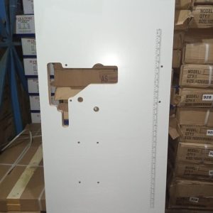 PAPAN ALAS IMPORT BENHO UNTUK MESIN JAHIT LUBANG KANCING 781