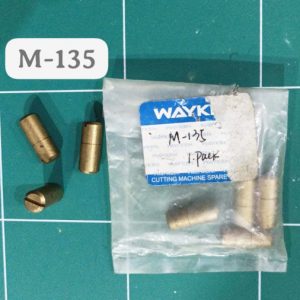 M-135 (kanan) Mur Atas As Mesin Potong Bahan Kain KM (Wayken)