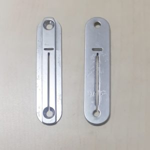 B2402-771-000 Throat / Needle Plate Mesin Lubang Kancing JUKI 781